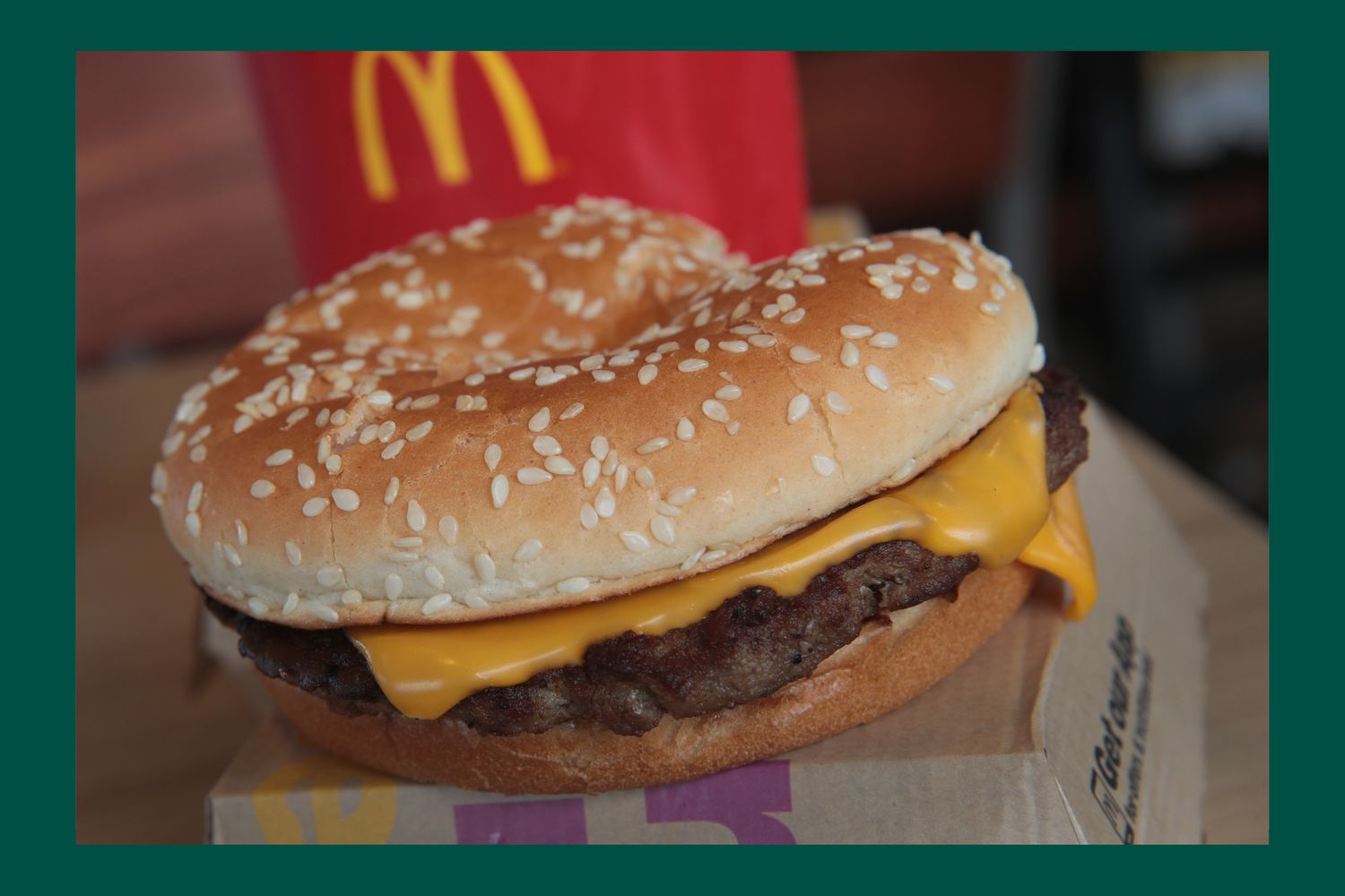 Los hamburguesas Quarter Pounder de McDonald's están en el centro de un brote de E. coli en varios estados